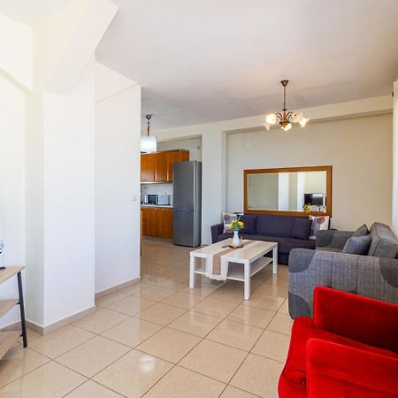 Ferienwohnung Finas Penthouse,Private Terrace,Great View,Mins From Sea Kavala Exterior foto