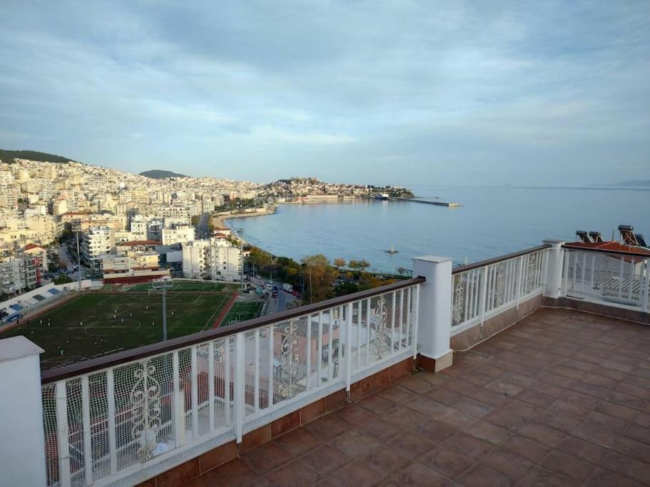 Ferienwohnung Finas Penthouse,Private Terrace,Great View,Mins From Sea Kavala Exterior foto