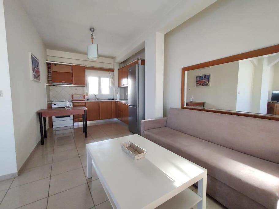 Ferienwohnung Finas Penthouse,Private Terrace,Great View,Mins From Sea Kavala Exterior foto
