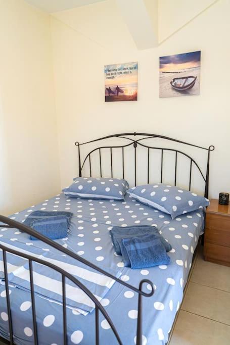 Ferienwohnung Finas Penthouse,Private Terrace,Great View,Mins From Sea Kavala Exterior foto